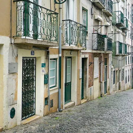 Lovelystay - Cosmopolitan Chiado Apartamento *